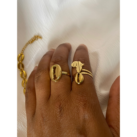 Africa Cowrie Shell Ring - Silver/Gold