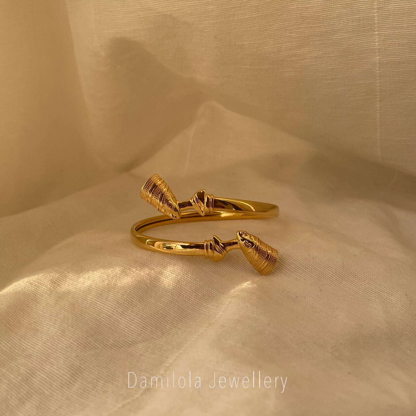 Queen Nefertiti Bangle - Gold/Silver/Black