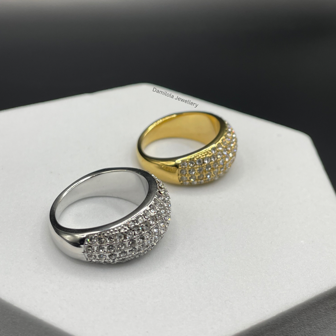 Diamanté Glow Ring